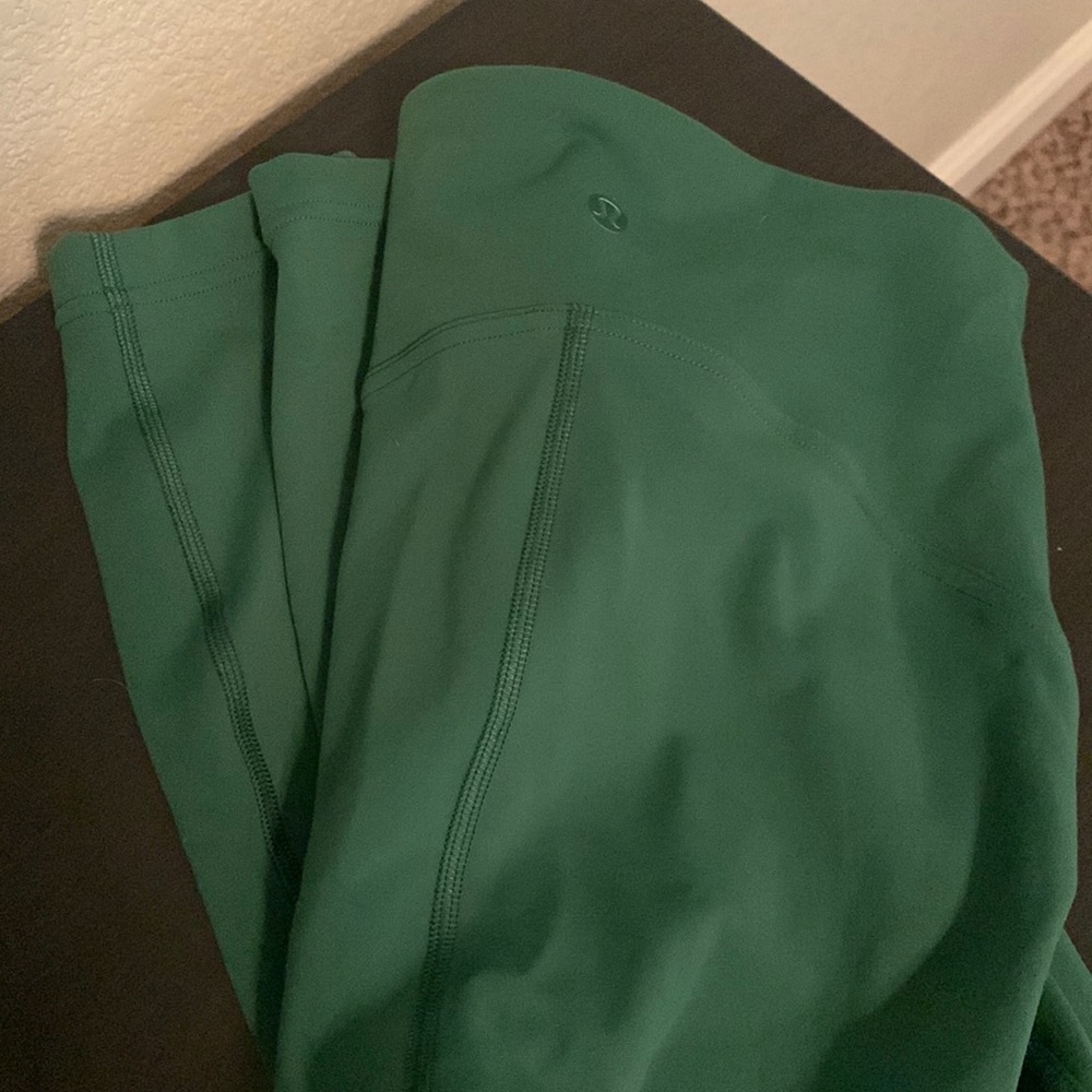 LuluLemon Leggings sz 6
